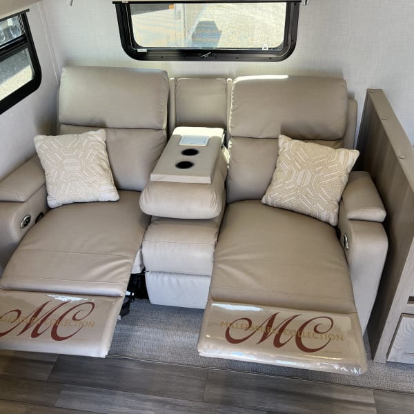 2024 Forest River Rockwood Ultra Lite Travel Trailer available for rent in Belgrade, Montana
