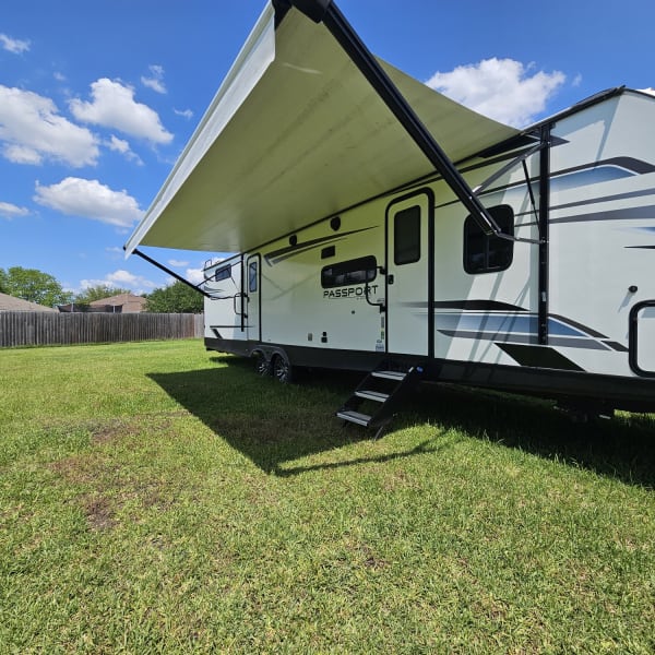 2022 Keystone RV Passport GT Travel Trailer available for rent in Willis, Texas