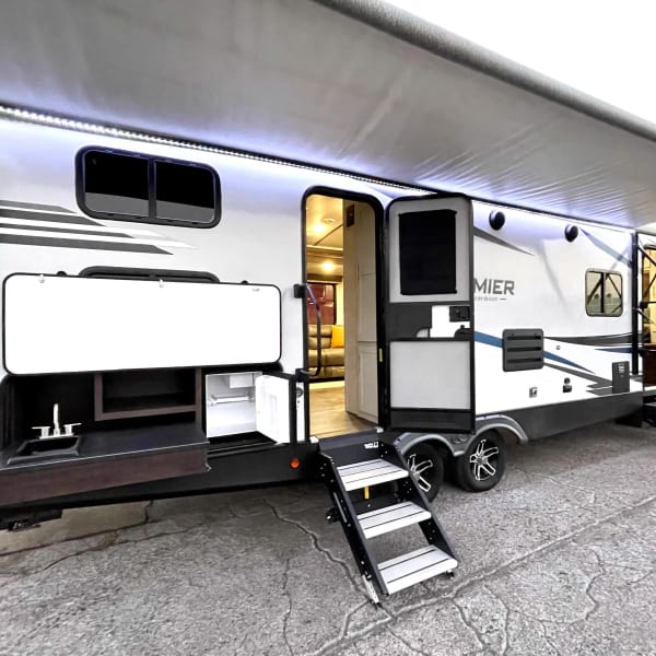 2021 Keystone Premier Ultra Lite Travel Trailer available for rent in Las Vegas, Nevada