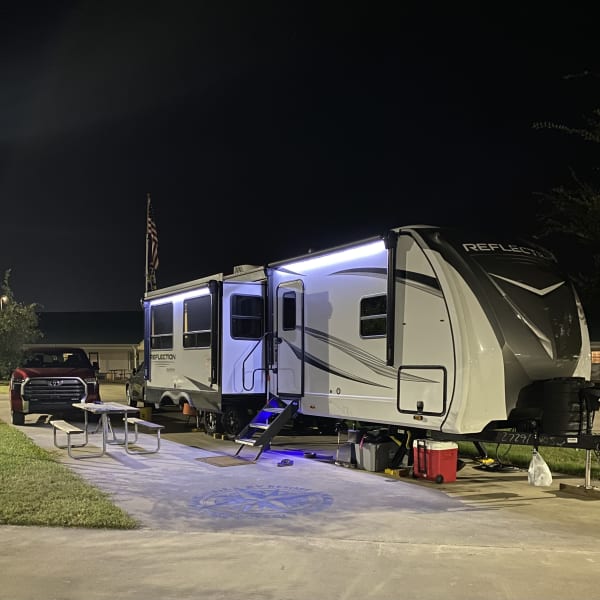 2024 Grand Design Reflection Travel Trailer available for rent in Baton Rouge, Louisiana