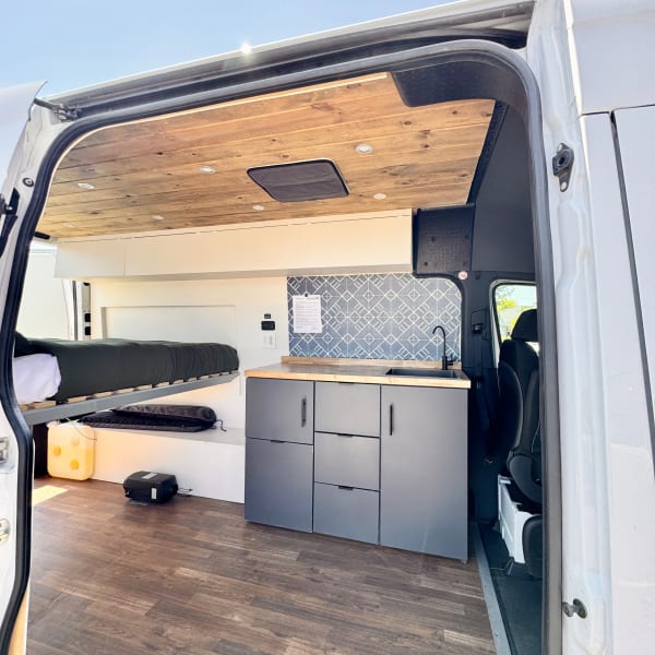 2021 Mercedes-Benz Sprinter Class B available for rent in Aurora, Colorado