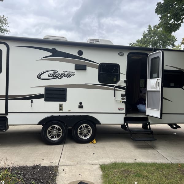 2014 Keystone RV Cougar Travel Trailer available for rent in Highland, Michigan