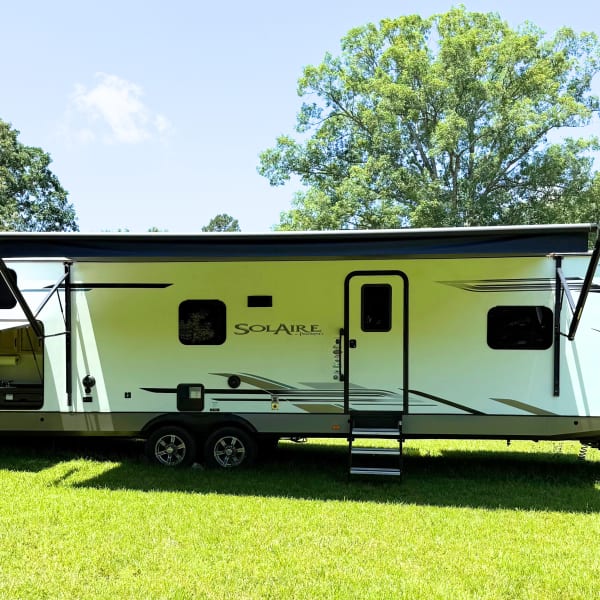 2022 Palomino SolAire 320 TSBH Travel Trailer available for rent in Concord, North Carolina