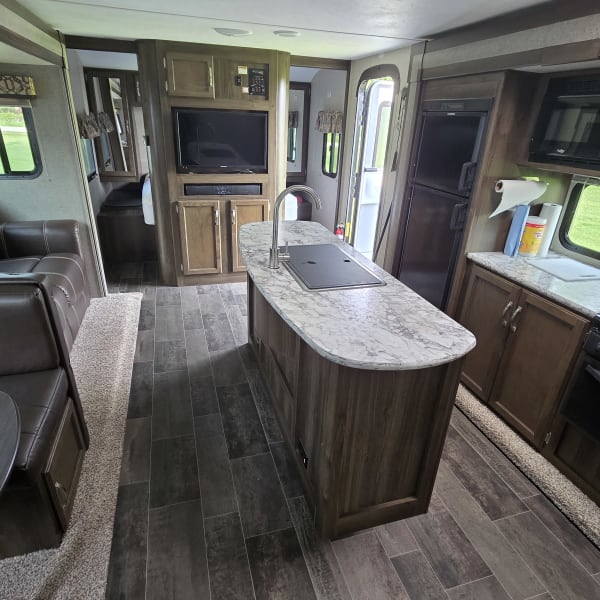 2018 Keystone RV Bullet Ultra Lite Travel Trailer available for rent in Hortonville, Wisconsin