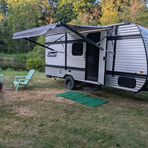 2025 Keystone RV Coleman Travel Trailer available for rent in Rochester, Washington