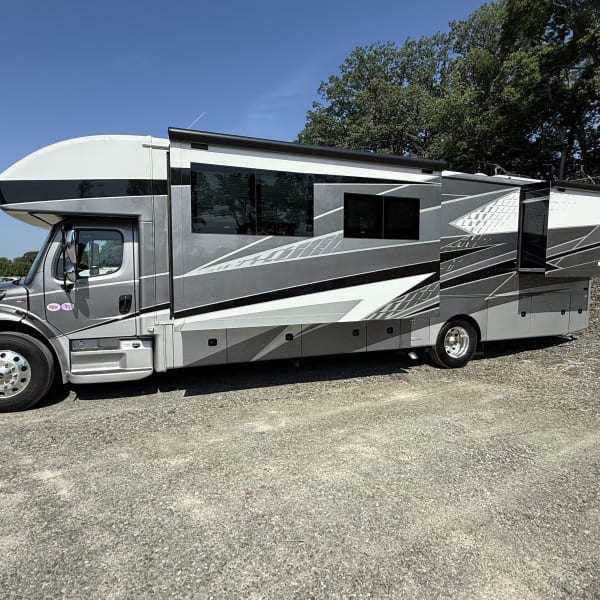 2025 Jayco Seneca Truck Camper available for rent in Washington Boro, Pennsylvania