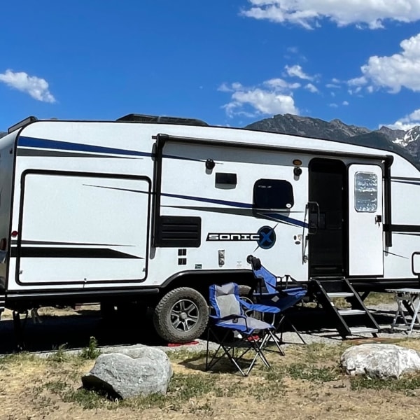 2021 Venture SonicX Travel Trailer available for rent in South Weber, Utah
