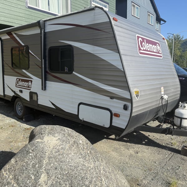 2018 Coleman Lantern Travel Trailer available for rent in Anchorage, Alaska