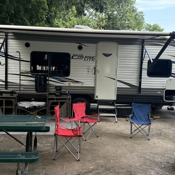 2018 Forest River Salem Cruise Lite Travel Trailer available for rent in Lafayette, Tennessee