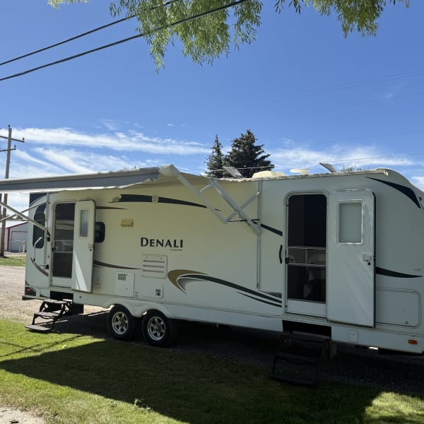 2011 Denali Denali Trailer Travel Trailer available for rent in Bancroft, Idaho