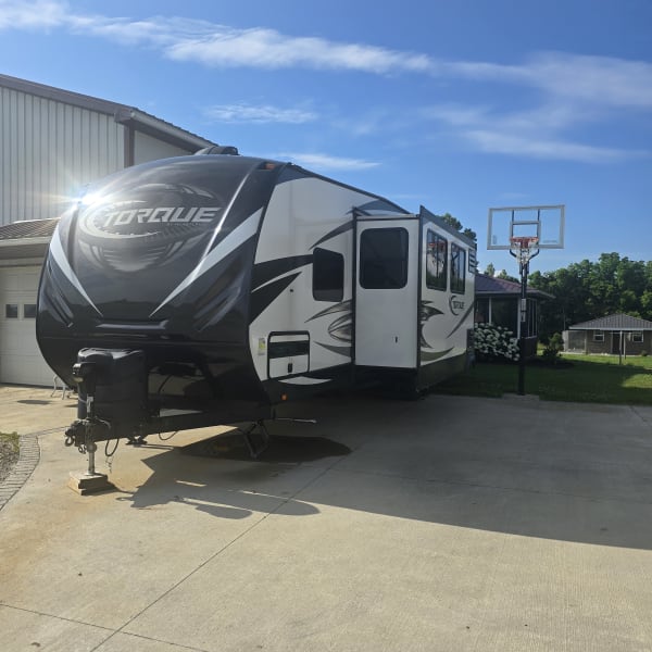2018 Heartland Torque Toy Hauler available for rent in Hicksville, Ohio