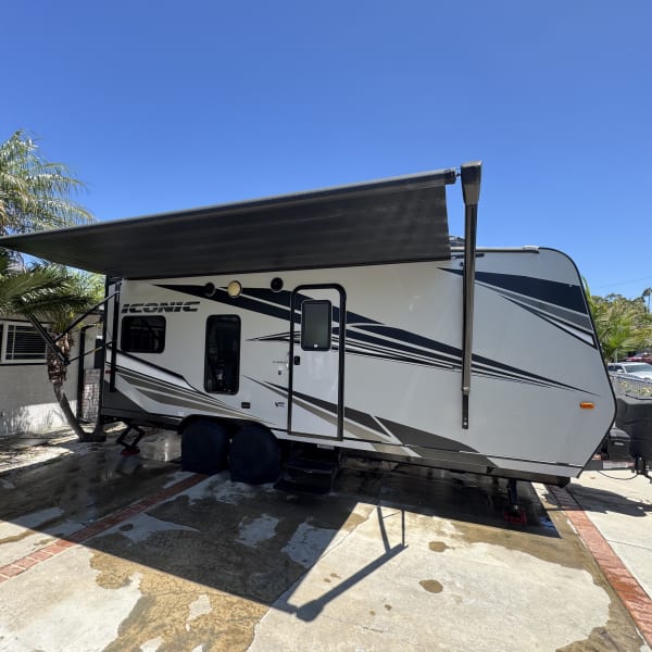2022 Eclipse Recreational Vehicles Iconic Toy Hauler available for rent in Huntington beach, California