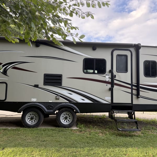 2017 Keystone RV Passport Grand Touring Travel Trailer available for rent in Melvin, Michigan