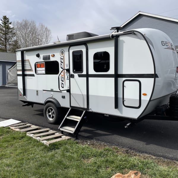 2018 Forest River Rockwood Geo Pro Travel Trailer available for rent in Spokane, Washington