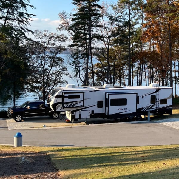 2022 Alliance Valor 4013 Toy Hauler available for rent in Kingsland, Georgia