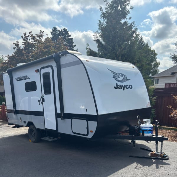 2025 Jayco Jay Feather Air Travel Trailer available for rent in Portland, Oregon