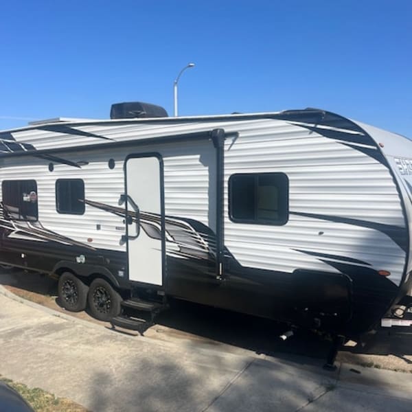 2023 Forest River Shockwave Travel Trailer available for rent in Sunset, Louisiana