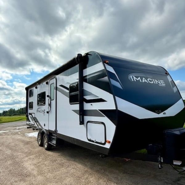2022 Grand Design Imagine Travel Trailer available for rent in Laporte, Minnesota