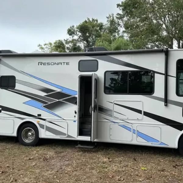 2023 Thor Resonate Class A available for rent in Tampa Bay, Florida