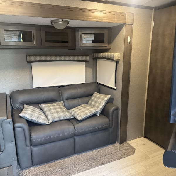 2020 Forest River Flagstaff Classic Travel Trailer available for rent in Porum, Oklahoma