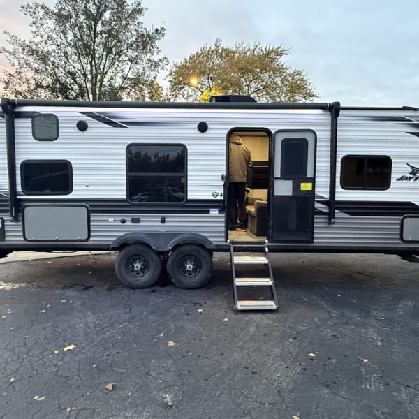 2022 Jayco Jay Flight SLX Rocky Mountain Edition Travel Trailer available for rent in Hainesville, Illinois