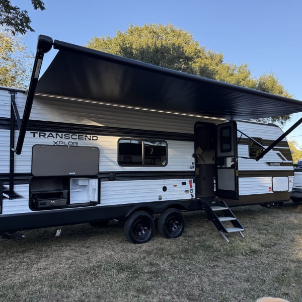 2025 Transcend 26BHX Travel Trailer available for rent in Katy, Texas