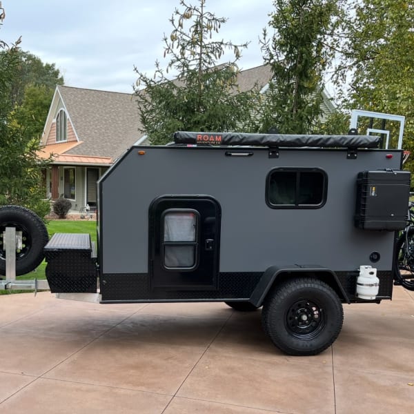 2021 CUSTOM ** GLAMPING - OFF GRID BUNK** Travel Trailer available for rent in Syracuse, Indiana