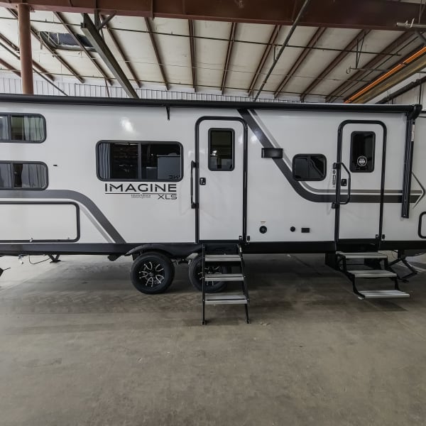 2025 Grand Design Imagine XLS Travel Trailer available for rent in Navin, Manitoba