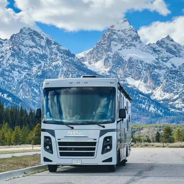 2023 Coachmen Pursuit BH31 Class A available for rent in West Yellowstone, Montana