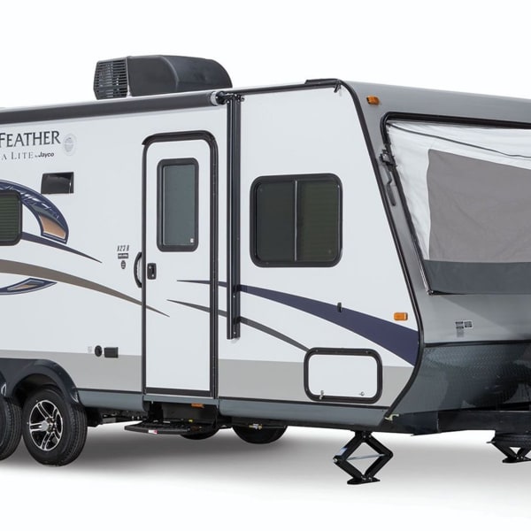 2015 Jayco Jay Feather Ultra Lite Travel Trailer available for rent in Berkeley, Ontario