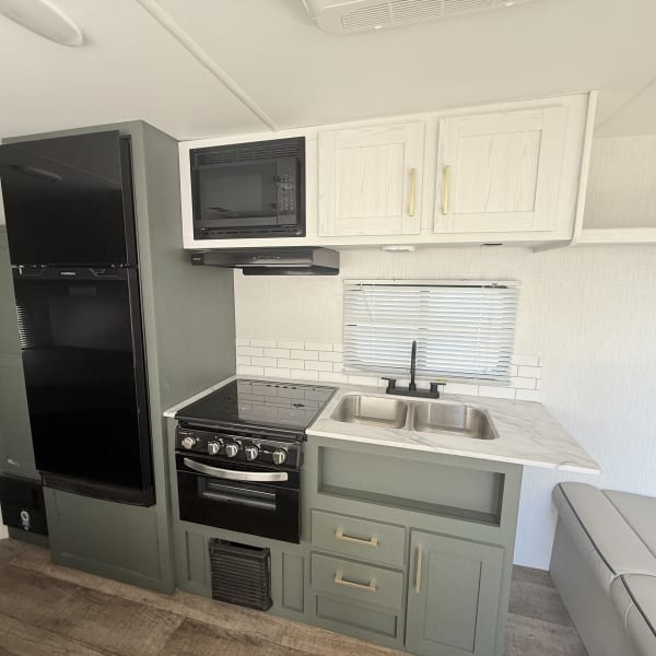2024 Heartland recreational vehicles 251BH-c Class C available for rent in Queen Creek, Arizona