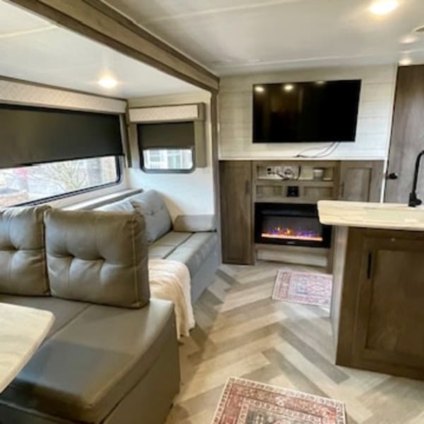 2021 Forest River Salem Cruise Lite Travel Trailer available for rent in Elko, Georgia