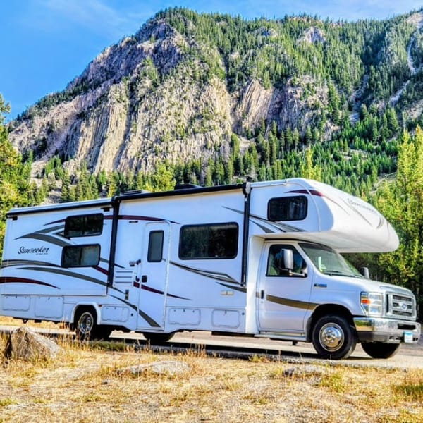2017 Forest River Sunseeker Class C available for rent in South Haven, Minnesota