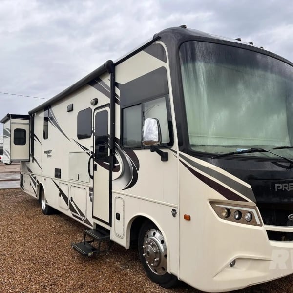 2019 Jayco Precept Class A available for rent in Flowood, Mississippi