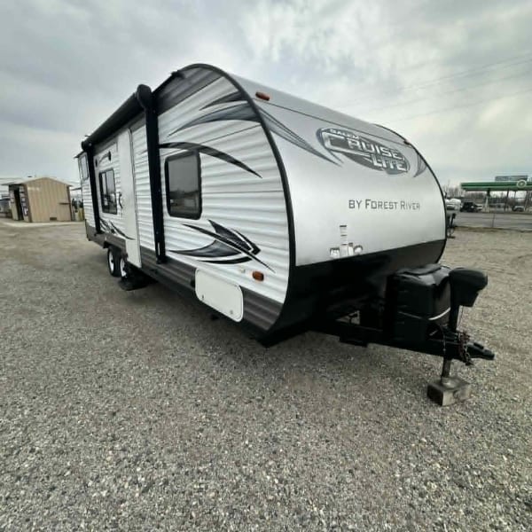 2016 Forest River Salem Cruise Lite Travel Trailer available for rent in Chesaning, Michigan