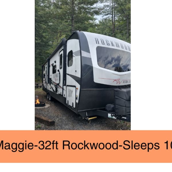 2021 Forest River Rockwood Ultra Lite Travel Trailer available for rent in Hyndman, Pennsylvania