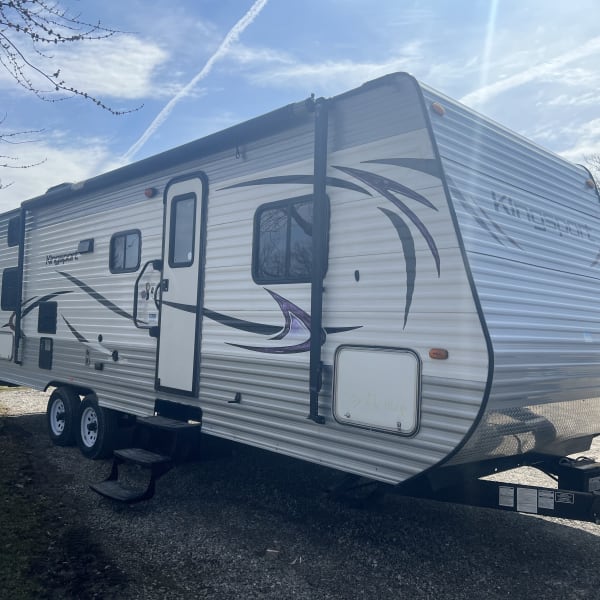 2013 Gulf Stream Kingsport Travel Trailer available for rent in Cayuga, Ontario
