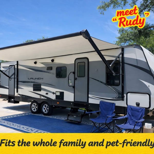 2019 Starcraft Launch Travel Trailer available for rent in New Braunfels, Texas