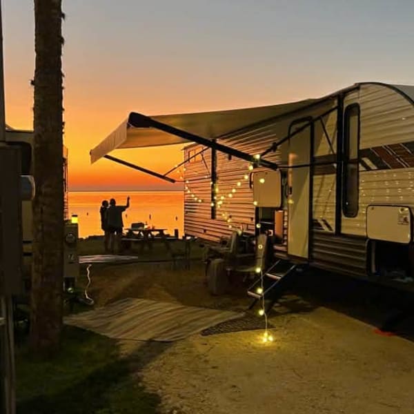 2022 Forest River Wildwood X-Lite Travel Trailer available for rent in Jesup, Georgia