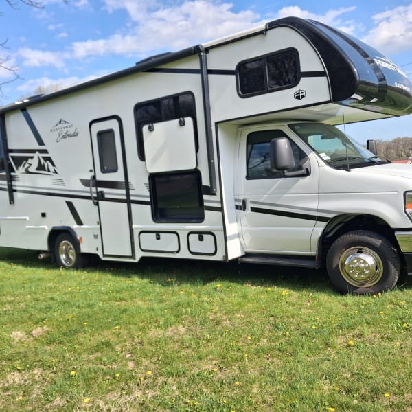 2026 East to West Entrada Class C available for rent in Manheim, Pennsylvania
