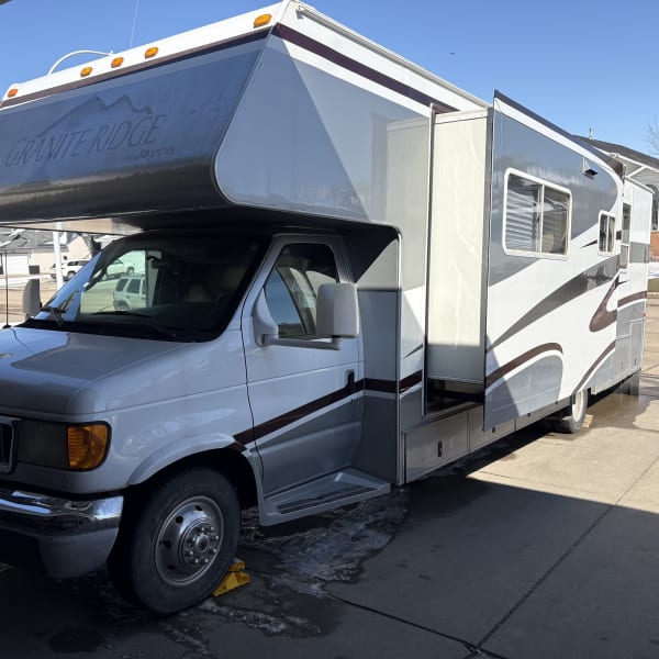 2004 Jayco Granite Ridge Class C available for rent in Edmonton, Alberta