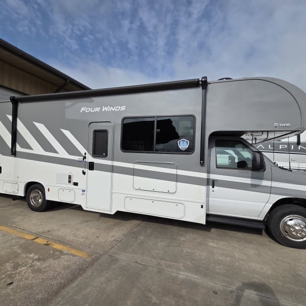 2026 Four Winds 31E Class C available for rent in Oklahoma City, Oklahoma