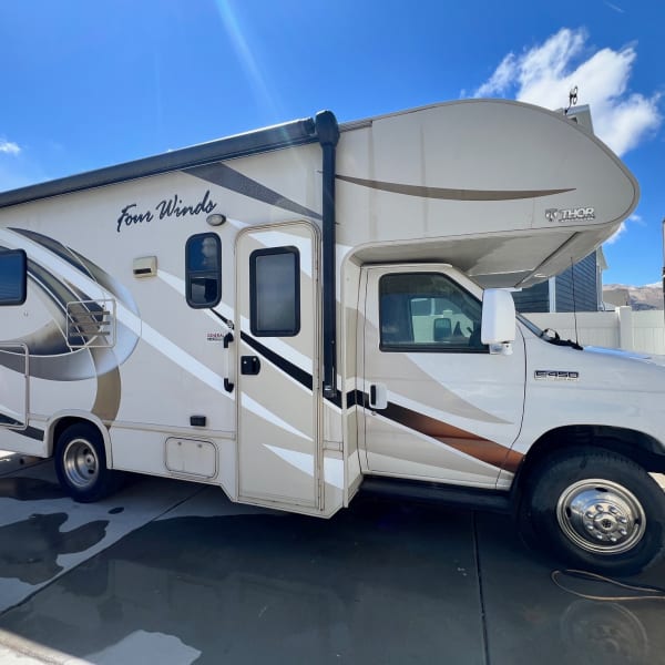 2017 Thor Four Winds Class C available for rent in Herriman, Utah
