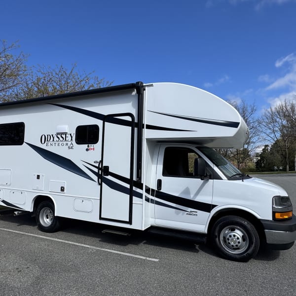 2025 Chevrolet Entegra Odyssey SE 22A Class C available for rent in Richmond, British Columbia