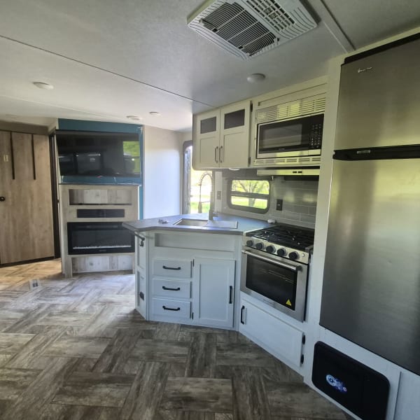 2023 palomino puma Travel Trailer available for rent in Manchester, Tennessee