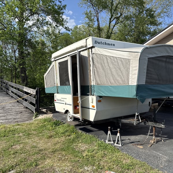 1999 Dutchmen Coleman Lantern Travel Trailer available for rent in Morehead, Kentucky