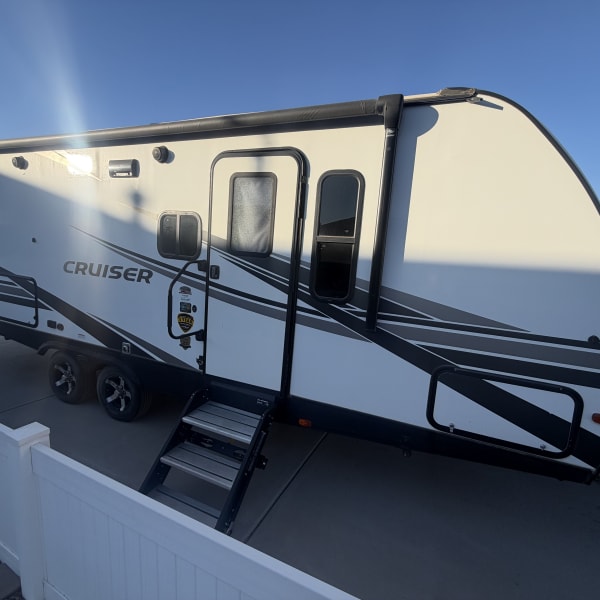 2022 Crossroads RV Cruiser Aire Travel Trailer available for rent in Nephi, Utah