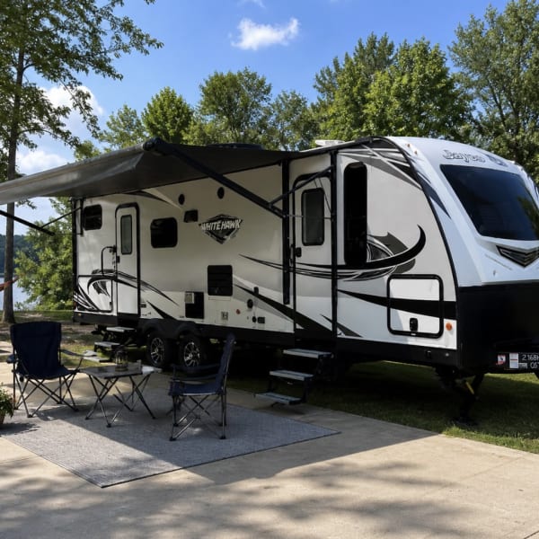 2019 Jayco White Hawk Travel Trailer available for rent in Springdale, Arkansas