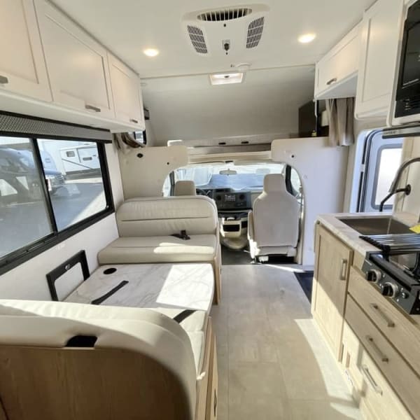 2026 Thor Freedom Elite Class C available for rent in Kissimmee, Florida