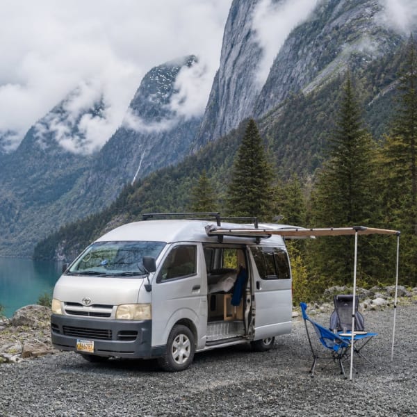 2006 Toyota HIACE Class B available for rent in Vancouver, British Columbia